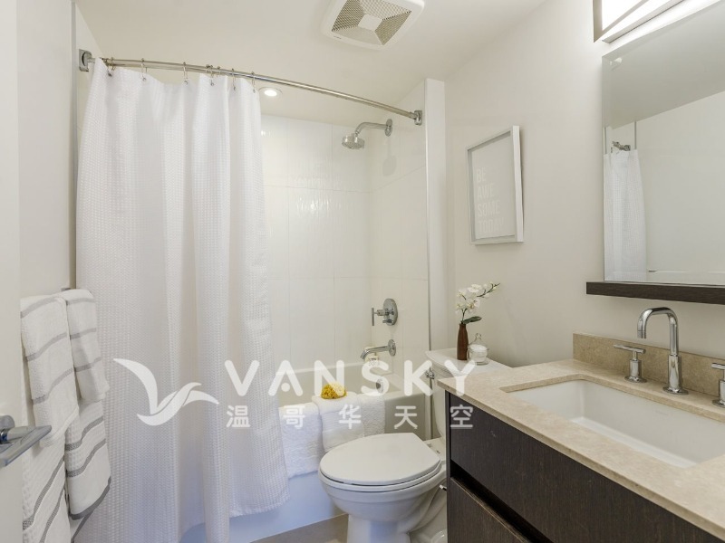 260807083214_ensuite bathroom.jpg